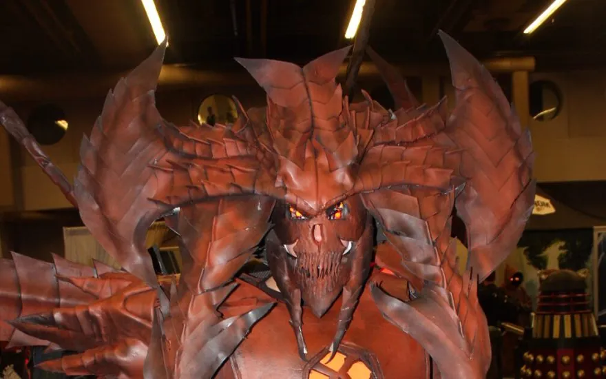 Diablo III cosplay at Montreal Comiccon 2014